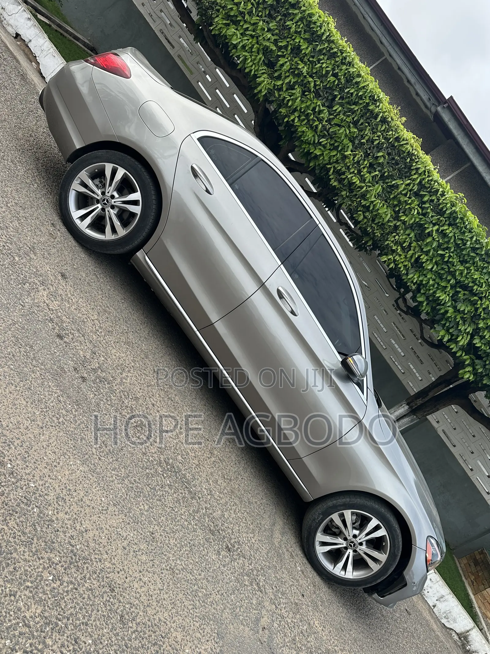 Mercedes-Benz C300 2020 Silver