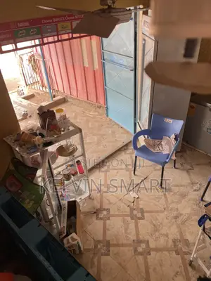 Container Shop for Rent at Lapaz