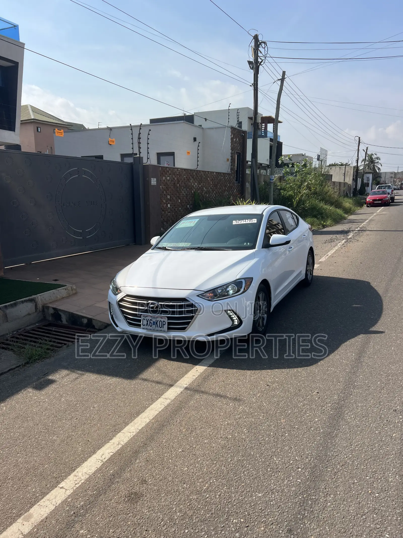 Hyundai Elantra Value Edition Sedan FWD (2.0L 4cyl 6A) 2017 White