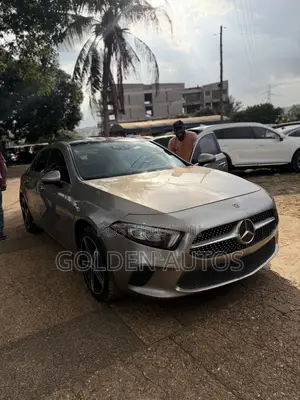 Mercedes-Benz A-Class Base A 220 AWD 4MATIC 2020 Gold