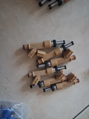 Toyota Corolla 2014,15,16,17 Fuel Injectors 4Set. Original
