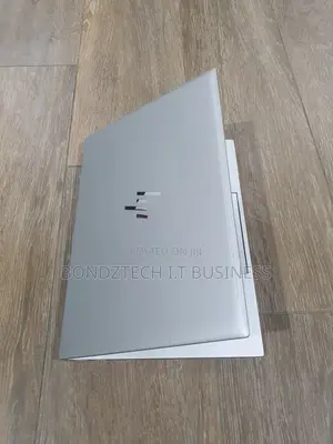 Laptop HP EliteBook 840 10 16GB Intel Core i7 SSD 512GB