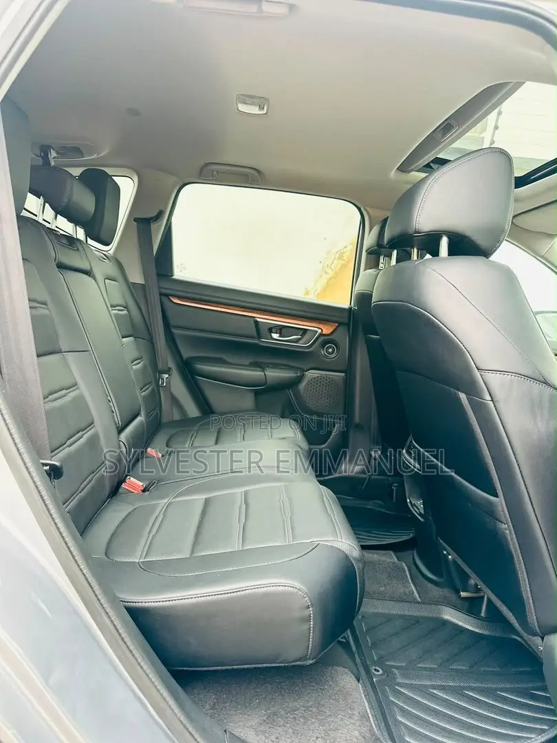 Honda CR-V Touring AWD 2018 Silver