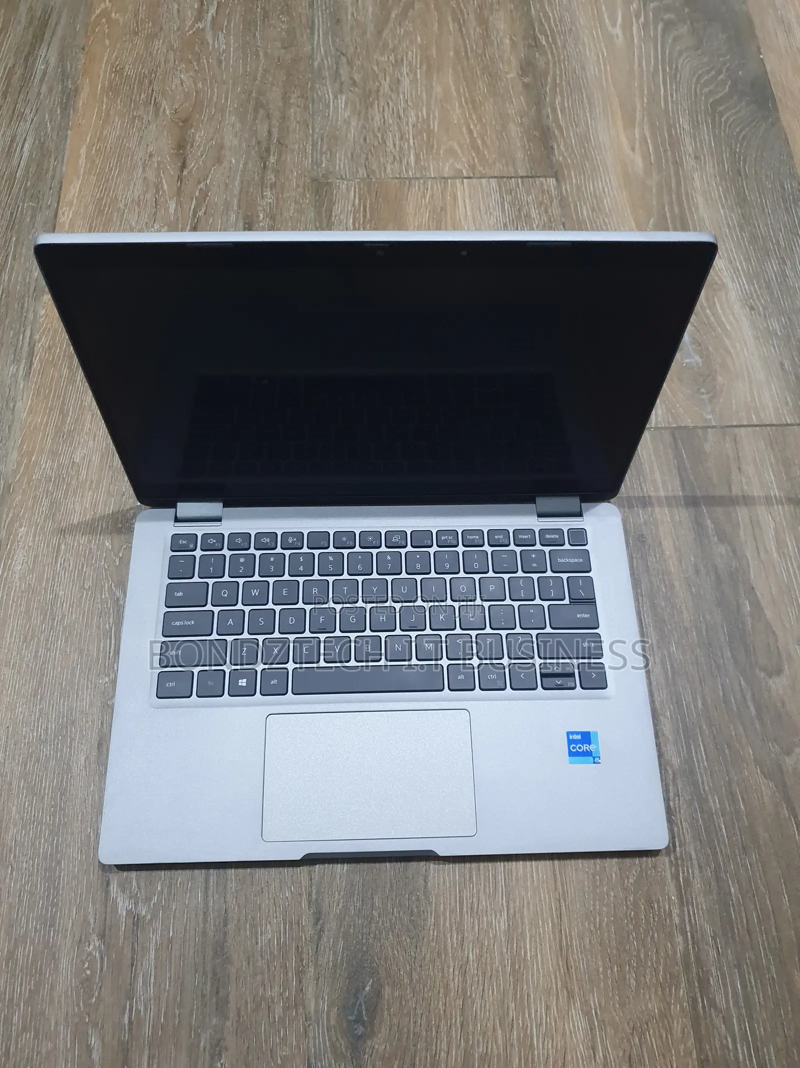 Laptop Dell Latitude 5320 2-in-1 16GB Intel Core i5 SSD 256GB