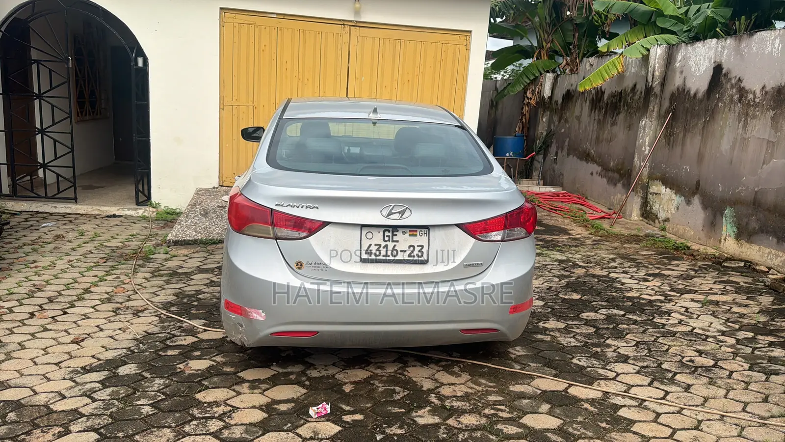 Hyundai Elantra GLS Sedan FWD (1.8L 4cyl 6A) 2013 Silver