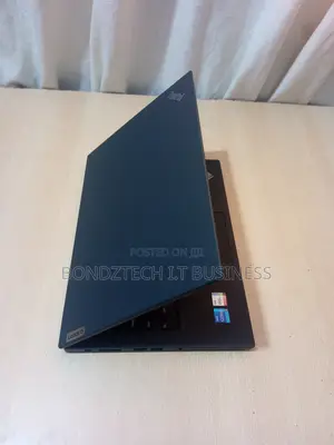 Laptop Lenovo ThinkPad T14s Gen 2 16GB Intel Core i7 SSD 512GB