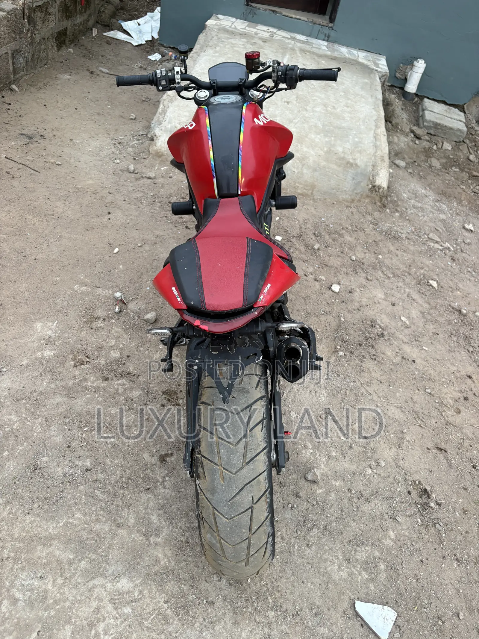 Ducati Multistrada V2 2022 Red