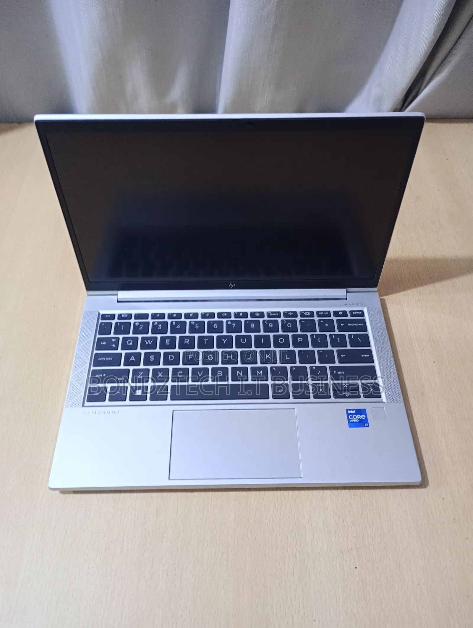 Laptop HP EliteBook 830 G8 16GB Intel Core i7 SSD 512GB