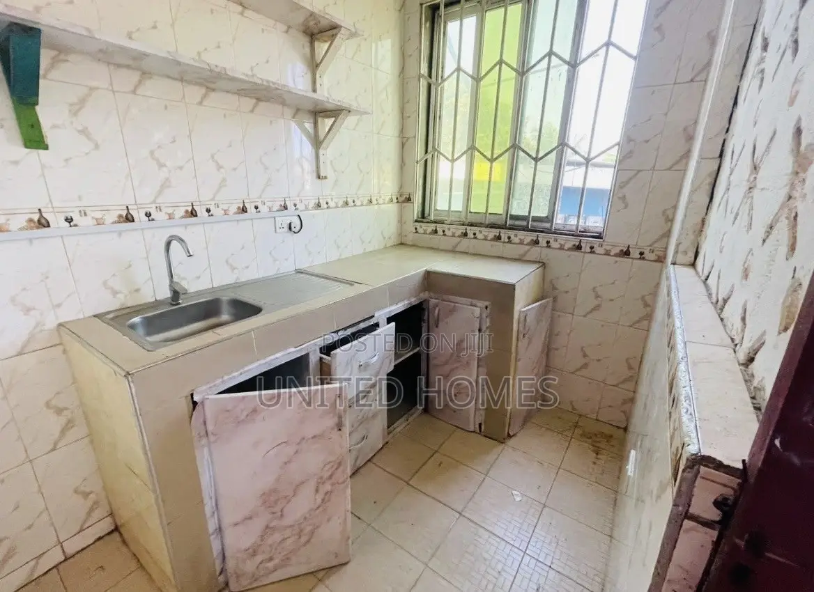 1bdrm Apartment in Banana Inn for rent