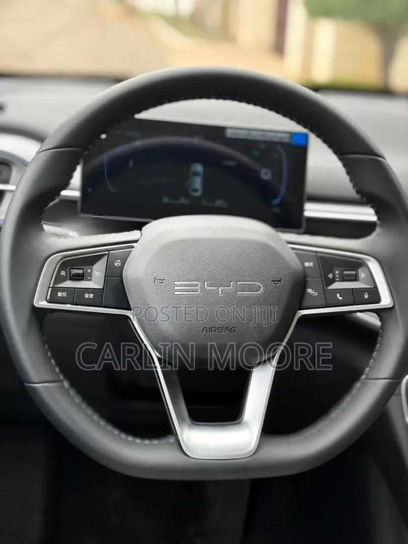 New BYD Destroyer 05 DM-i 1.5 Hybrid FWD 2025 Silver