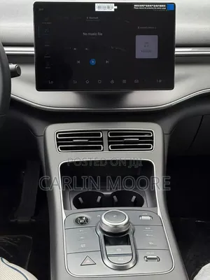 New BYD Destroyer 05 DM-i 1.5 Hybrid FWD 2025 Silver