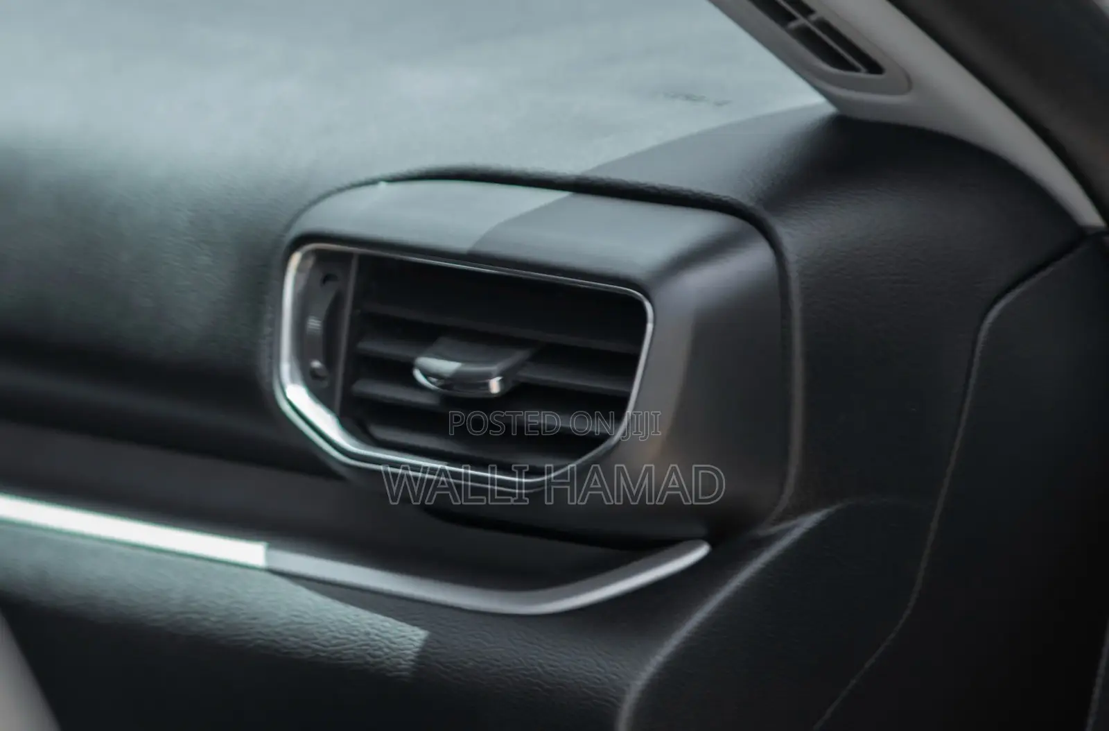 Ford Explorer XLT 2021 White