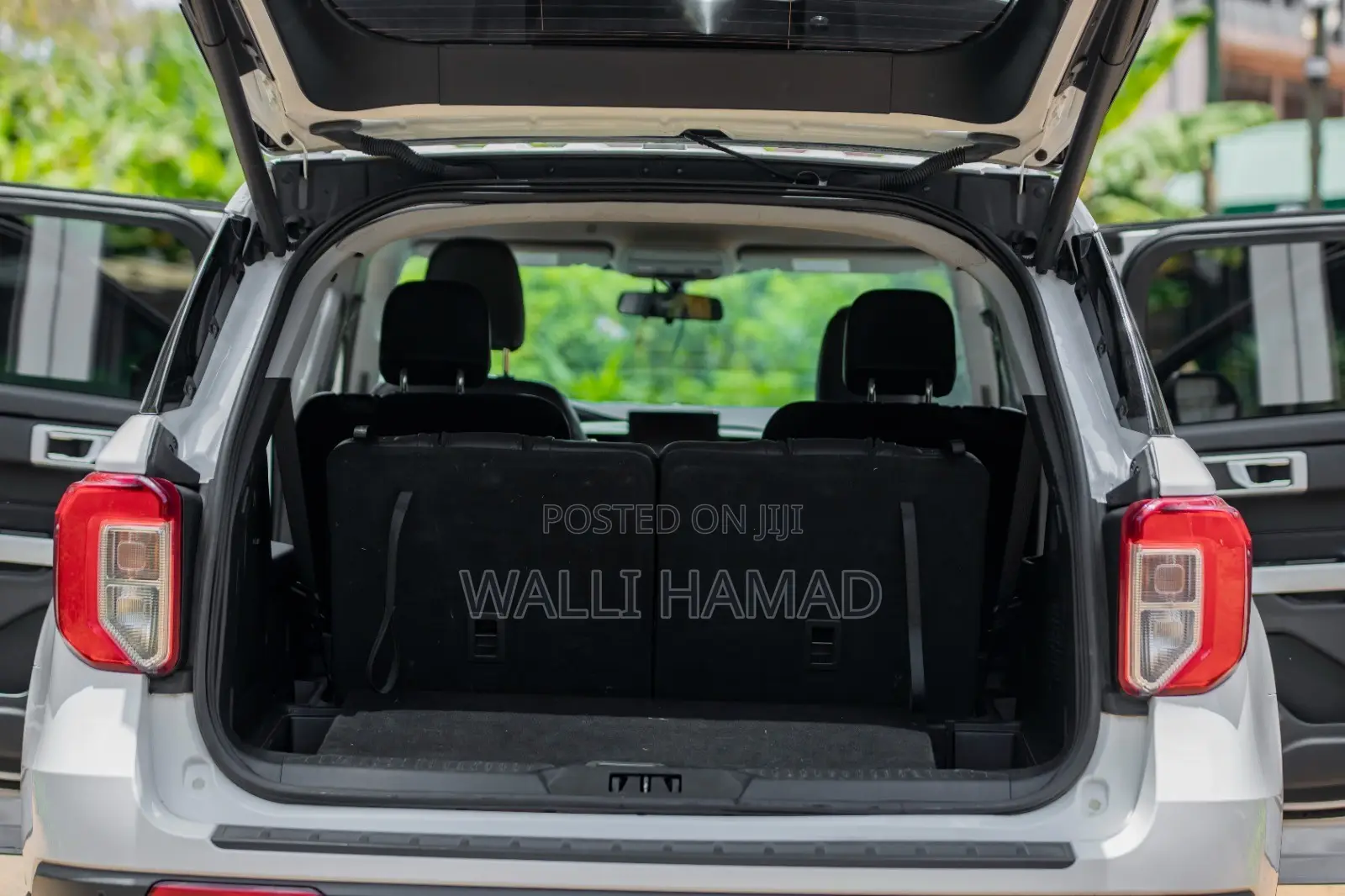 Ford Explorer XLT 2021 White