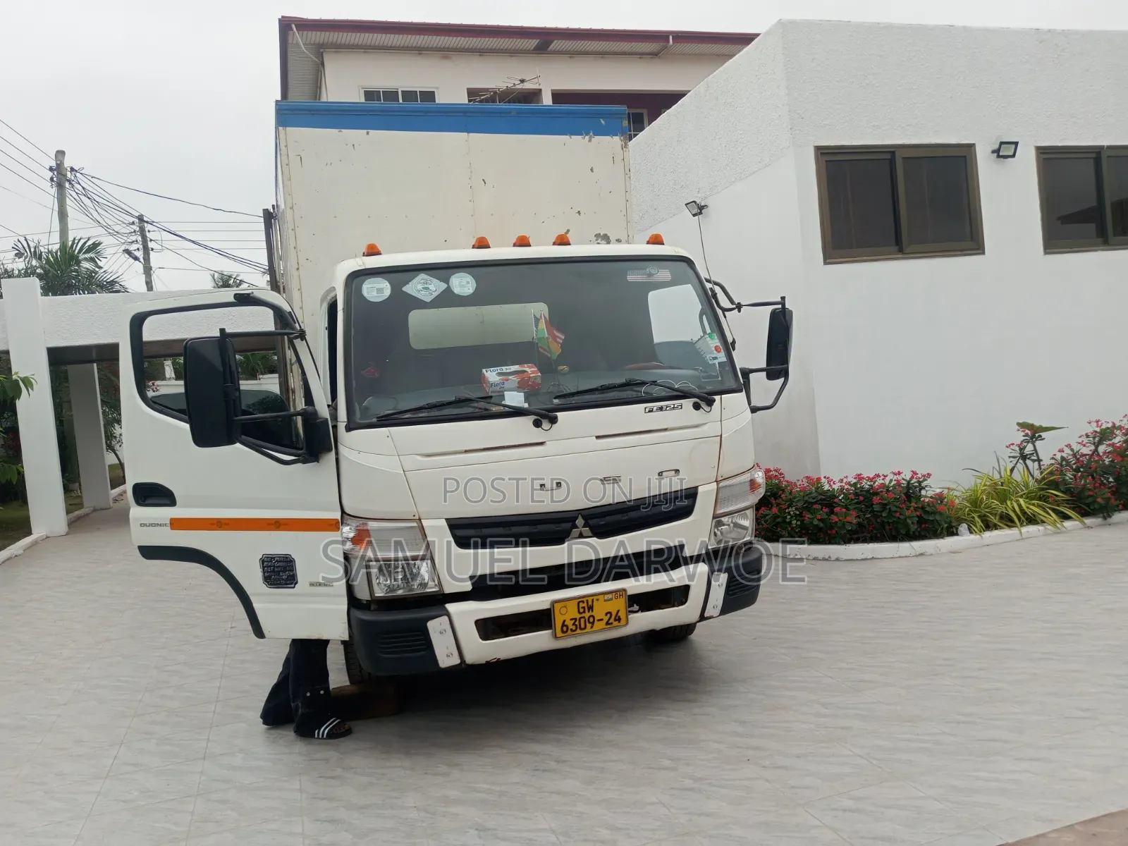 Mitsubishi Fuso for Rent