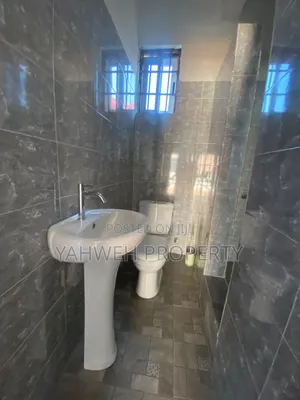 1bdrm Apartment in Coastal, Coca Cola for rent