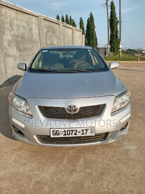 Toyota Corolla LE 4dr Sedan (1.8L 4cyl 4A) 2011 Silver