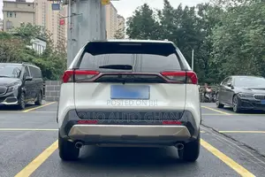 Toyota RAV4 2020 White