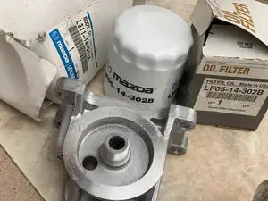 Mazda CX-7 Oil Filter and Filter Base Mount