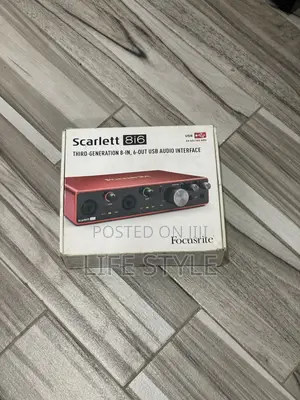 SCARLETT 8i6