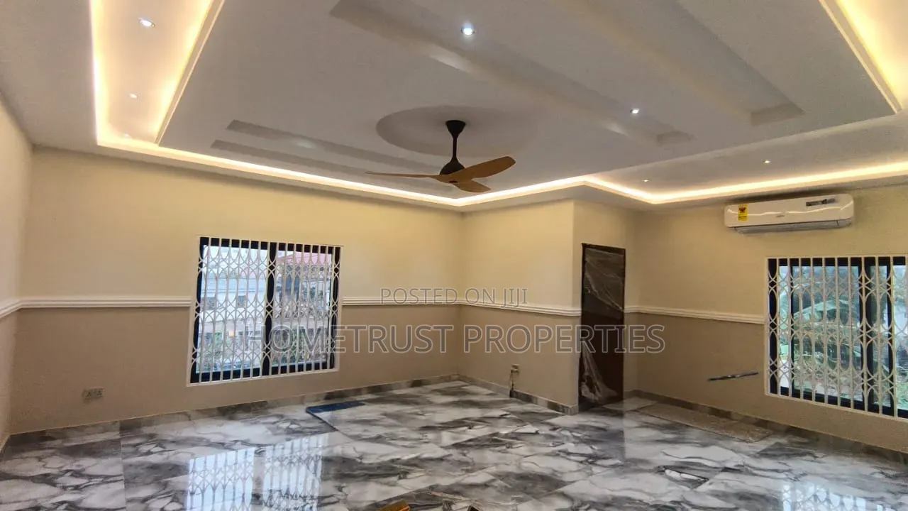 6bdrm Duplex in Tseaddo for rent
