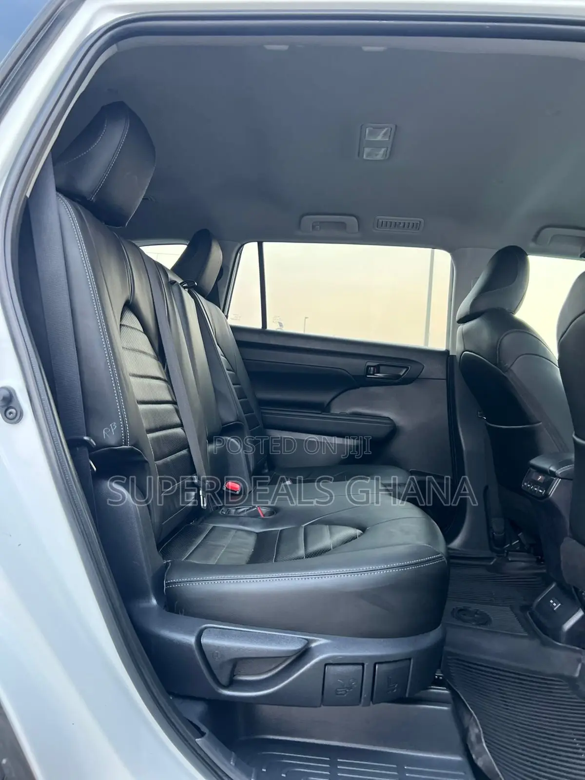 Toyota Highlander 2023 White