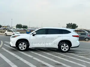 Toyota Highlander 2023 White