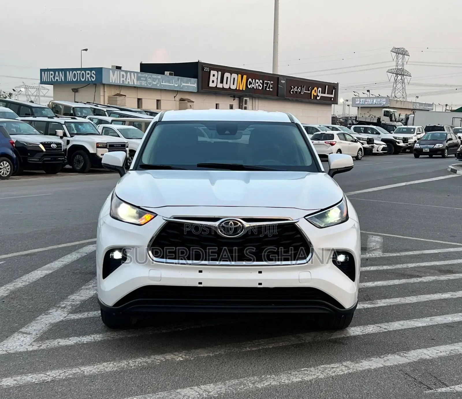 Toyota Highlander 2023 White