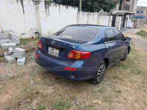 Toyota Corolla 2010 Blue