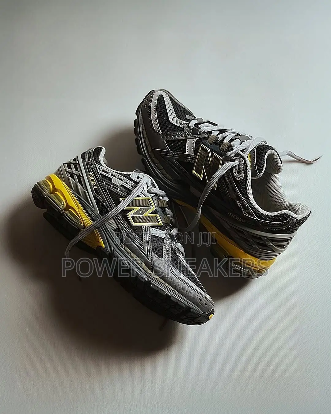 New Balance 1906U