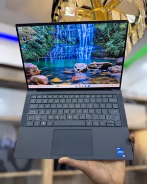 Laptop Dell Precision 5470 32GB Intel Core i7 SSD 512GB