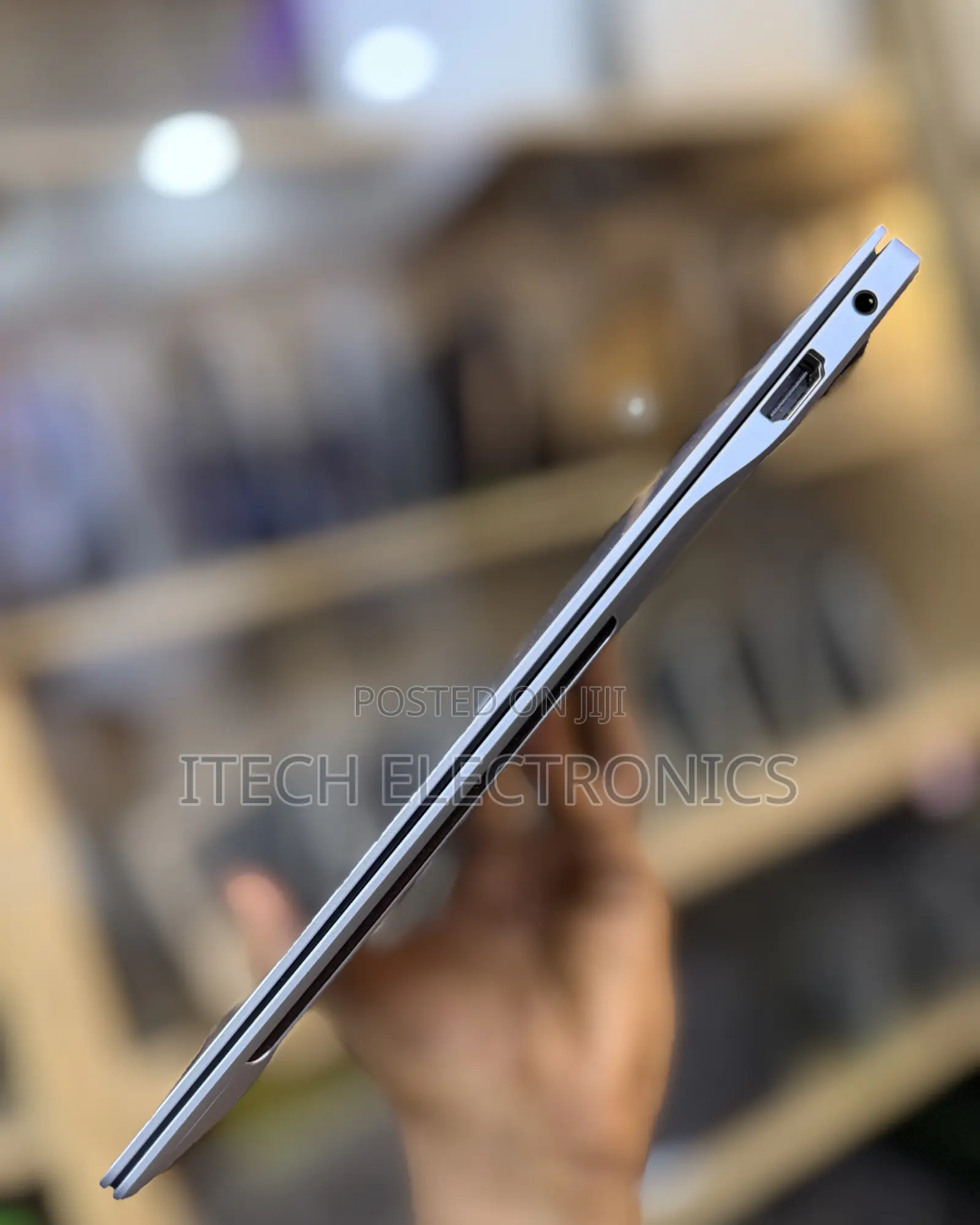 Laptop Samsung Galaxy Book4 16GB Qualcomm Snapdragon X Elite SSD 512GB