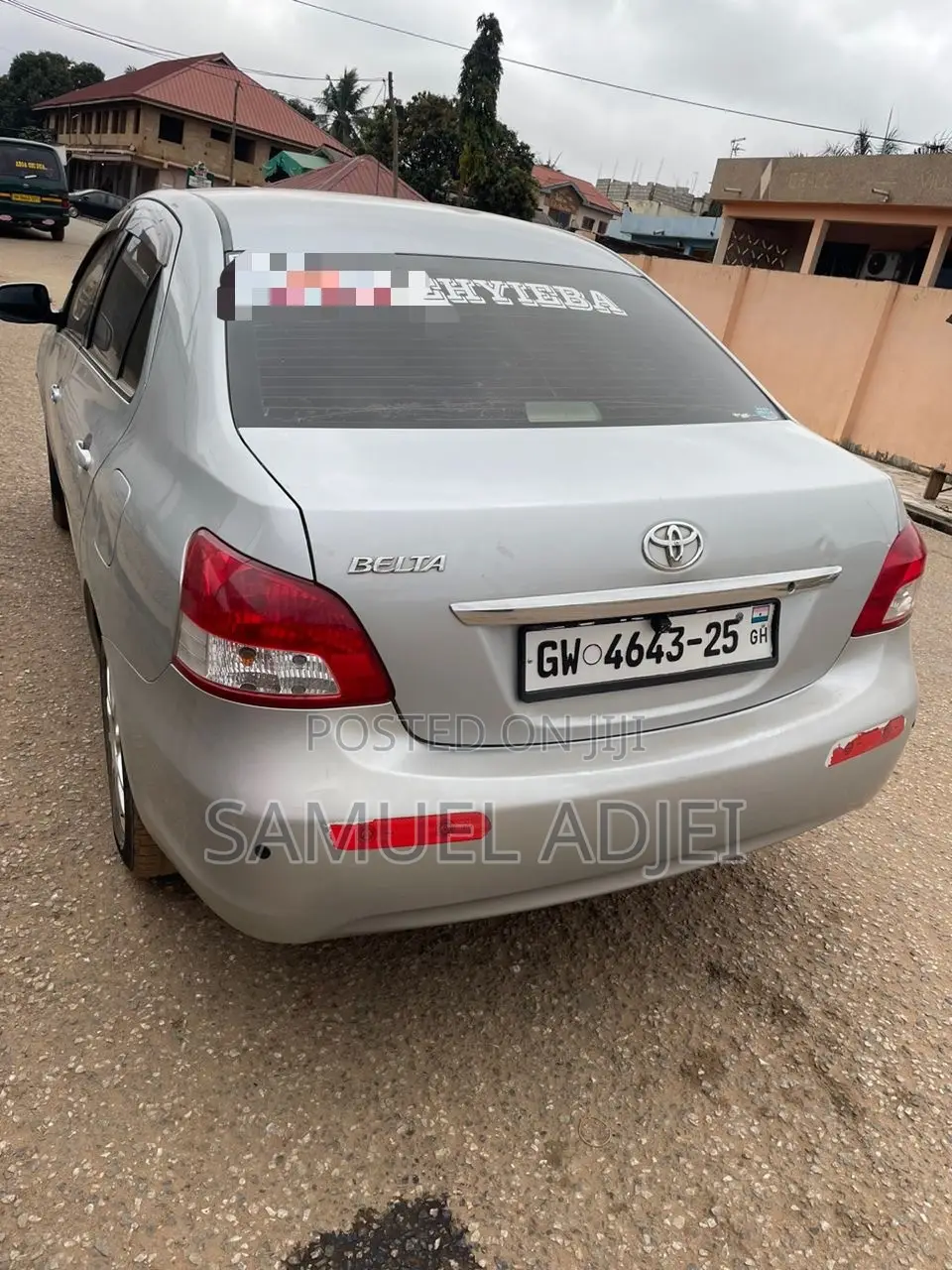 Toyota Belta 2012 Silver