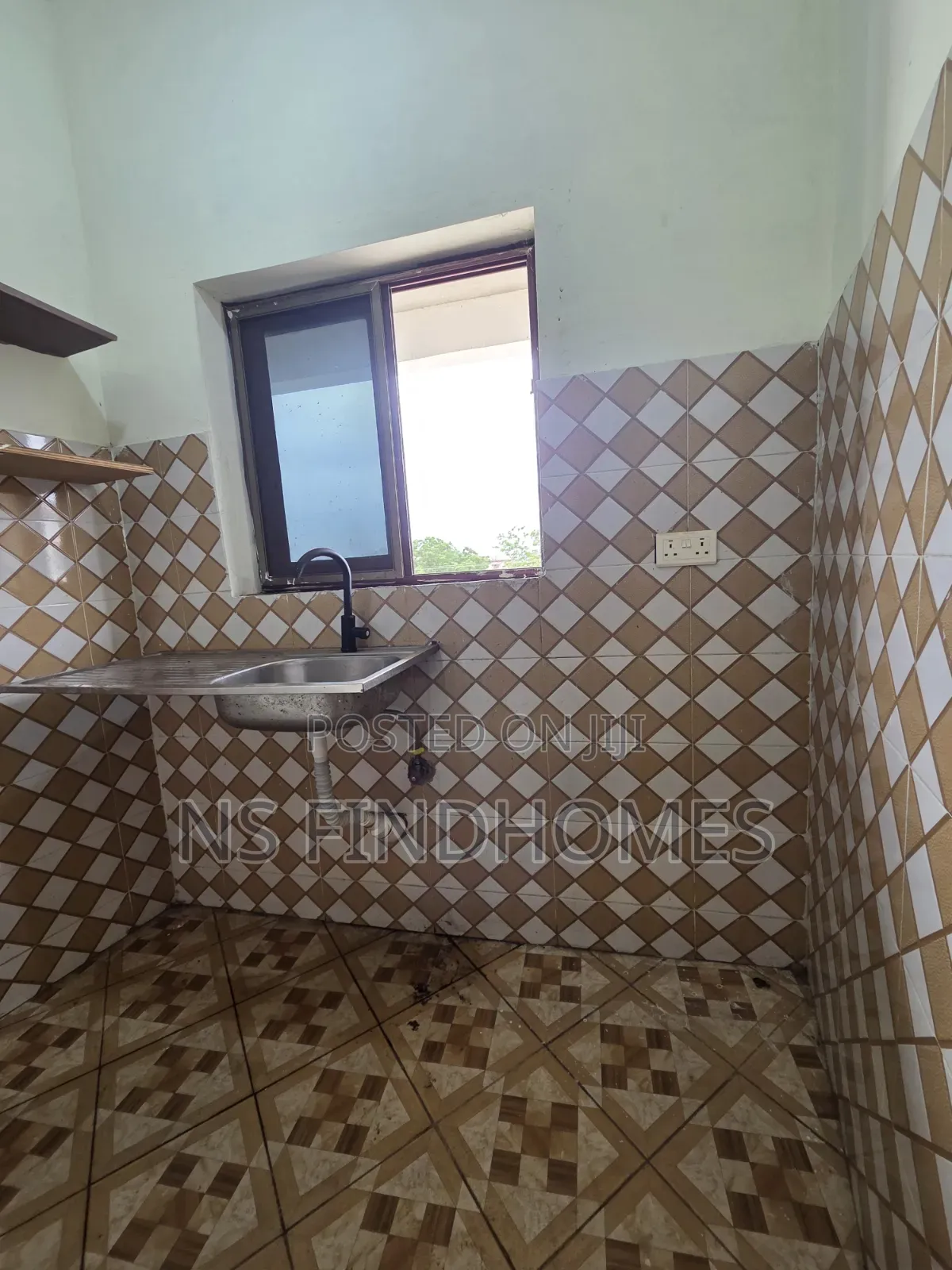 1bdrm Apartment in Achimota Mall for rent