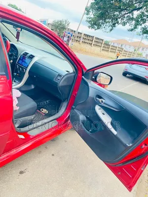 Toyota Corolla 2013 Red