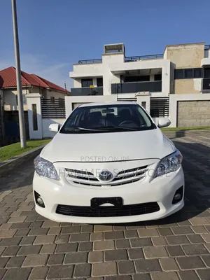 Toyota Corolla Altis 2013 White