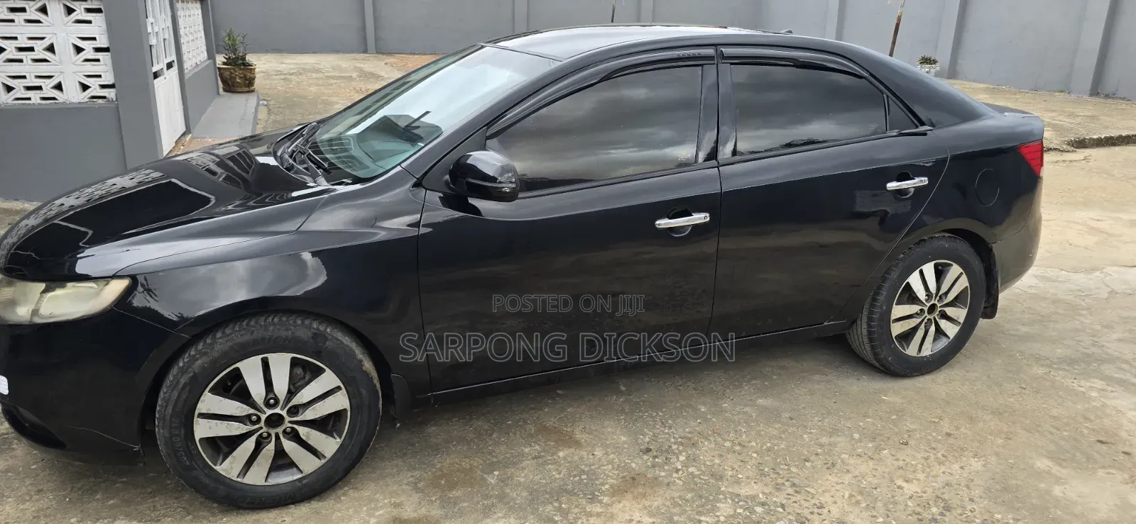 Kia Cerato 2012 Black