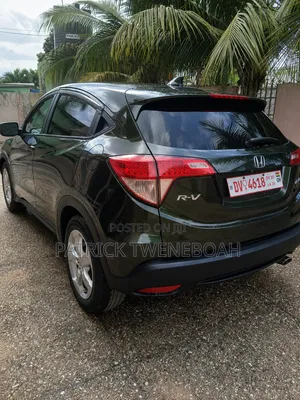 Honda HR-V 4dr SUV (1.5L 4cyl CVT) 2016 Green