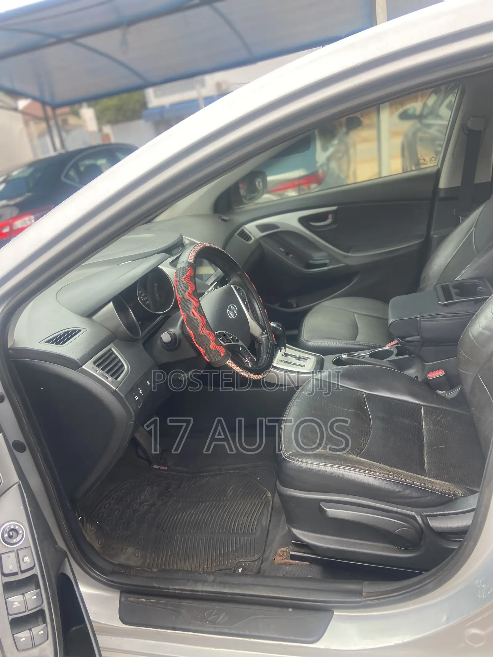 Hyundai Elantra Limited Sedan FWD (1.8L 4cyl 6A) 2013 Silver