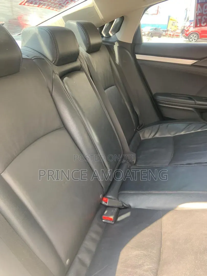 Honda Civic Touring 4dr Sedan (1.5L 4cyl) 2017 White