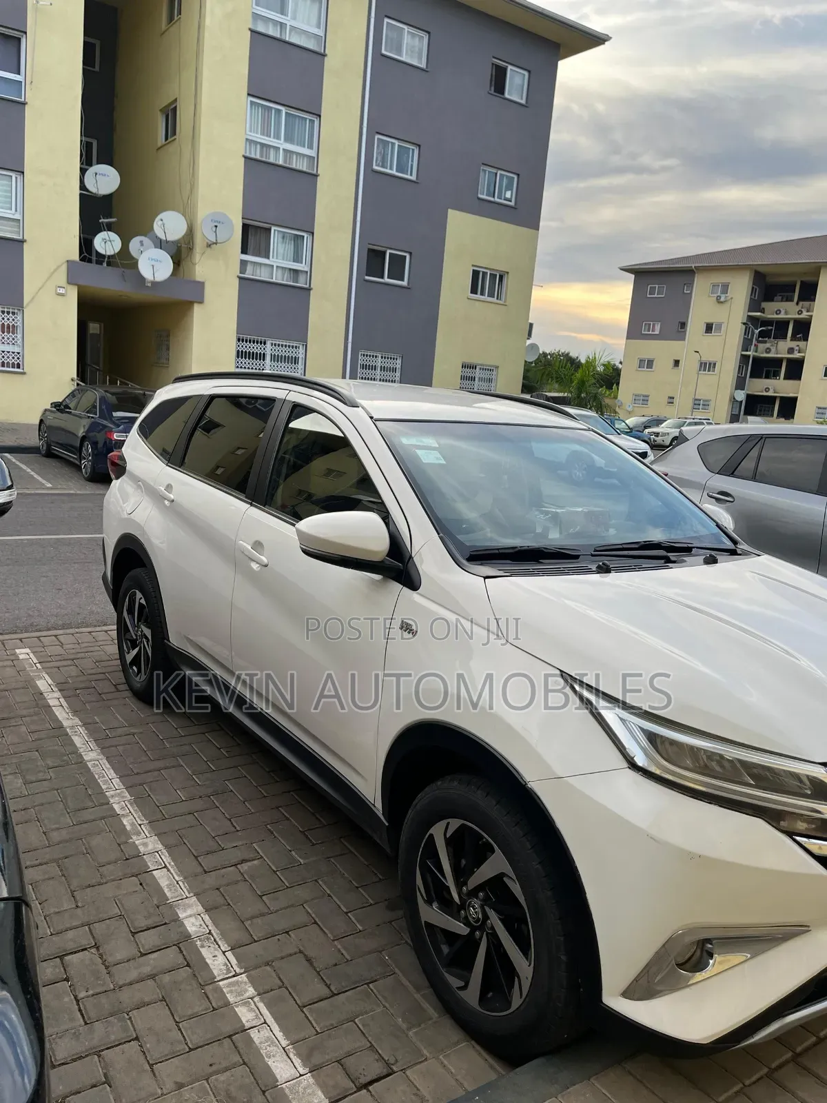 Toyota Rush 2019 White