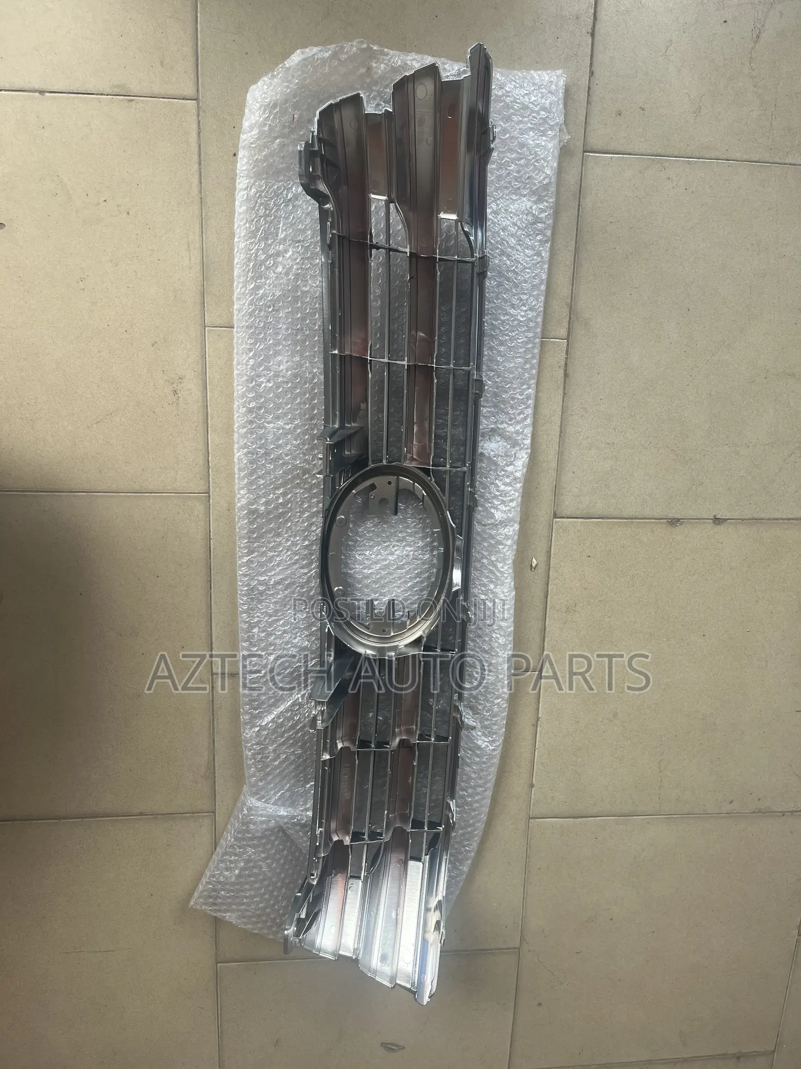 Toyota Hilux 2016 2017 2018 Top Shells Grille
