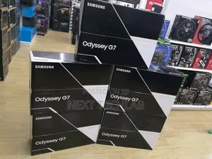 SAMSUNG 32" Odyssey G7