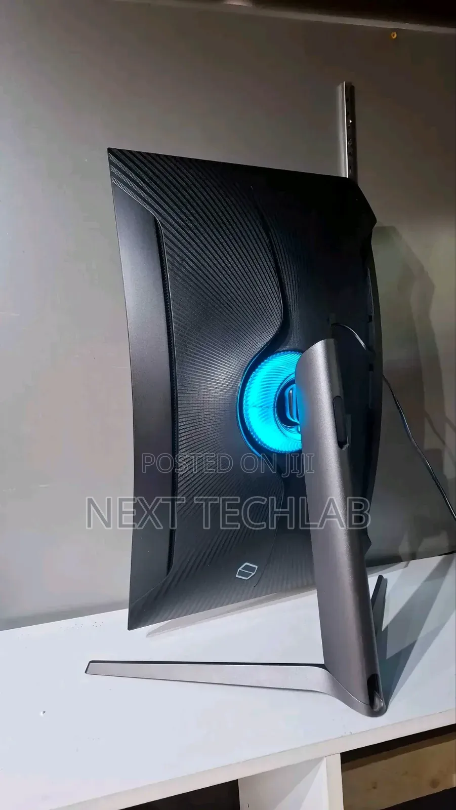 SAMSUNG 32" Odyssey G7