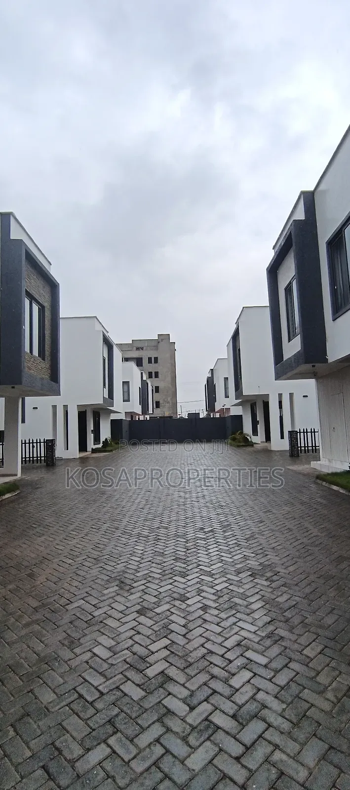 3bdrm House in Adjiringanor, Adjiriganor for rent