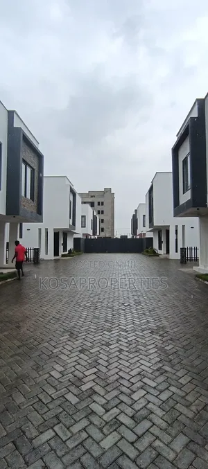 3bdrm House in Adjiringanor, Adjiriganor for rent