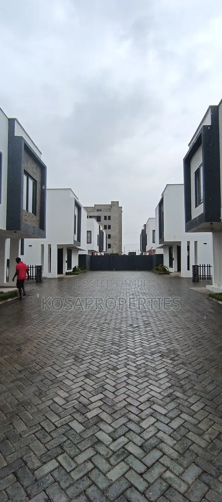 3bdrm House in Adjiringanor, Adjiriganor for rent