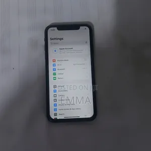 Apple iPhone XR 64 GB Black