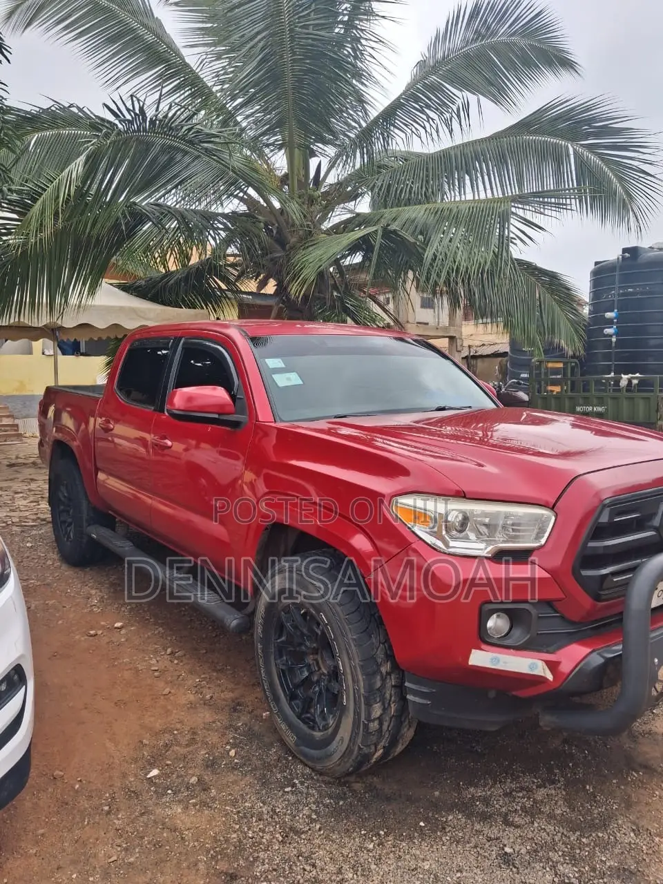 Toyota Tacoma 2017 Red