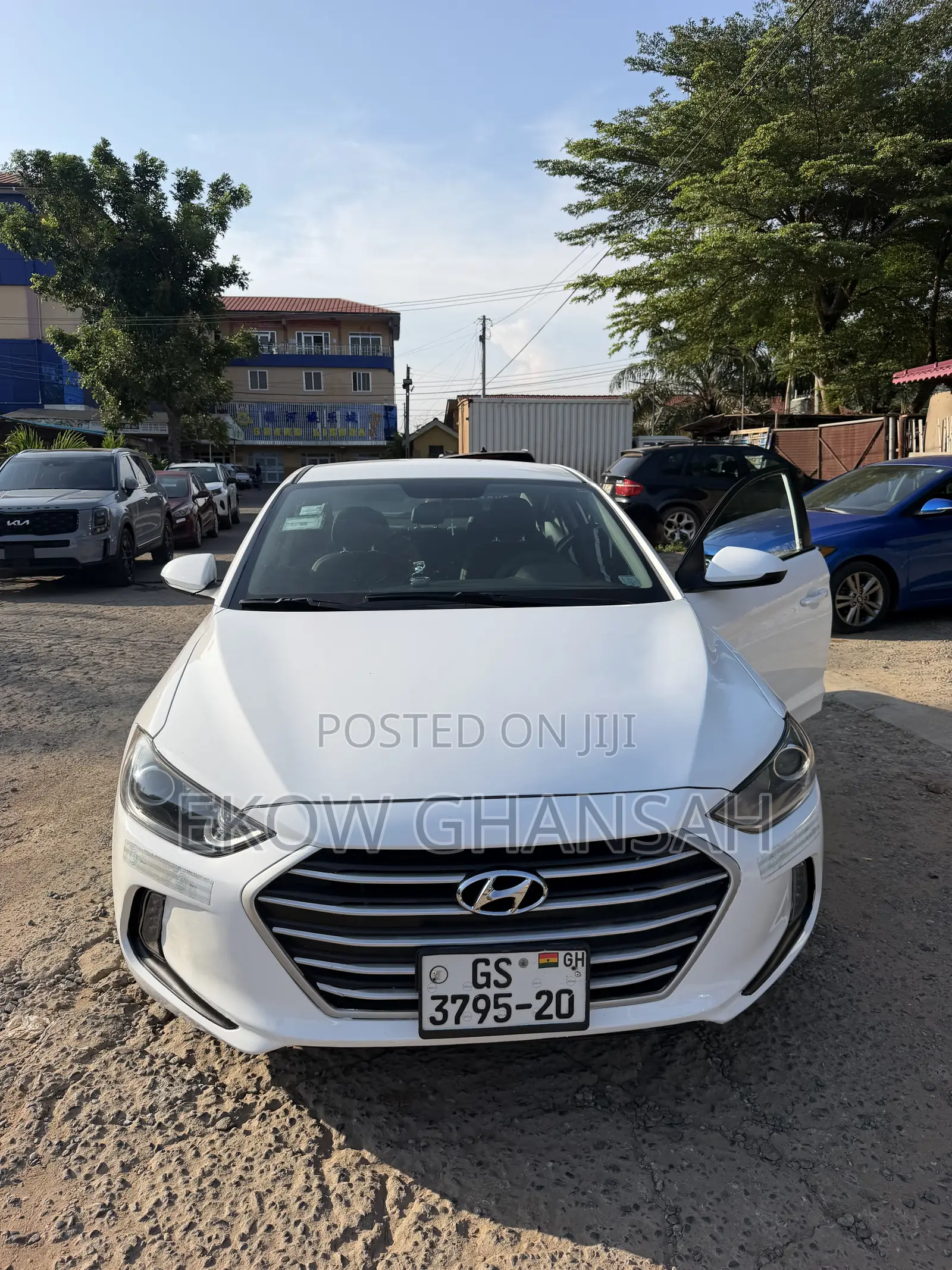 Hyundai Elantra 2018 White