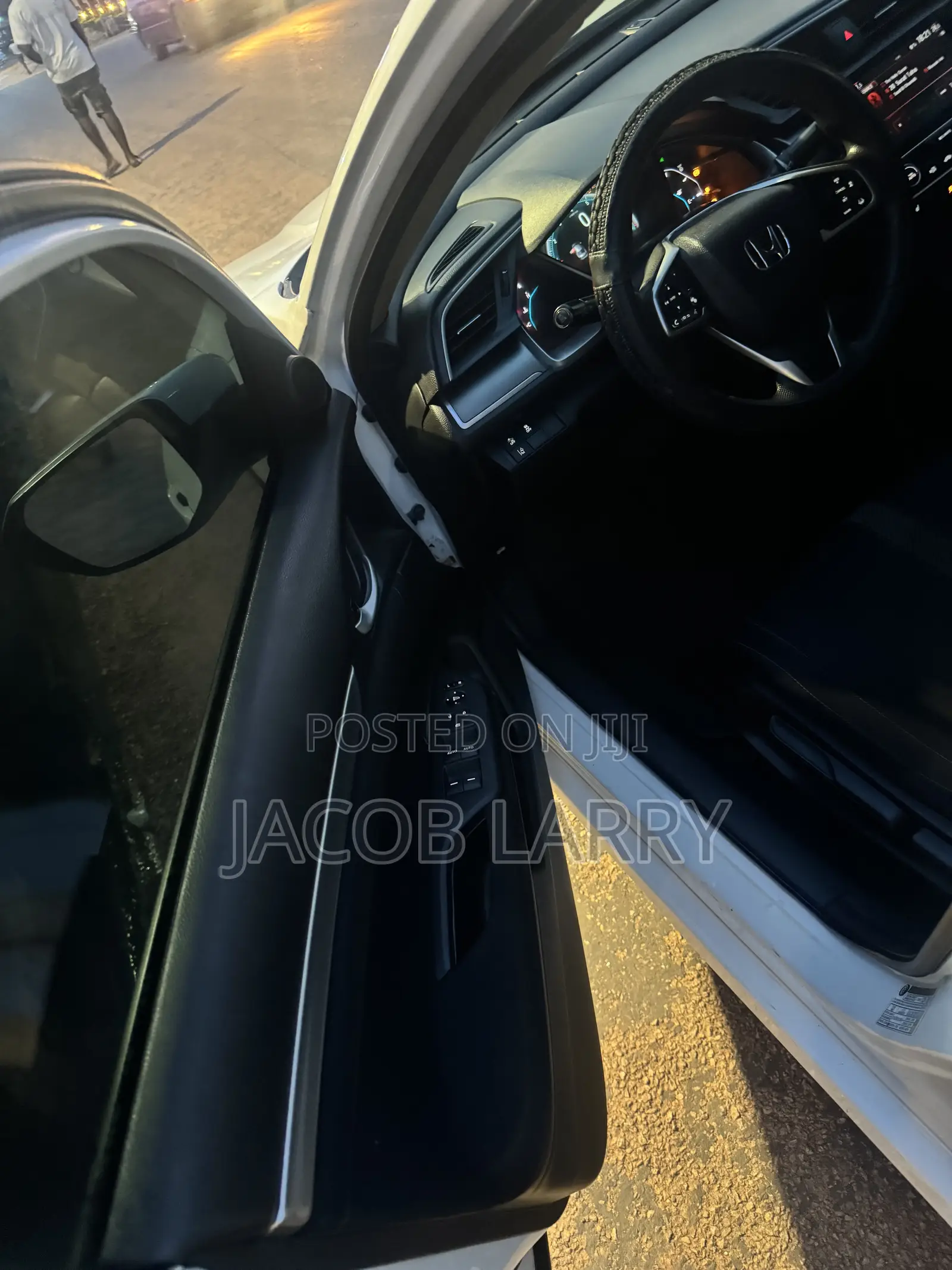 Honda Civic EX-L Sedan 2018 White